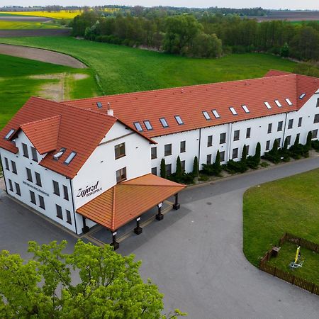 Zajazd W Biskupinie Exteriér fotografie