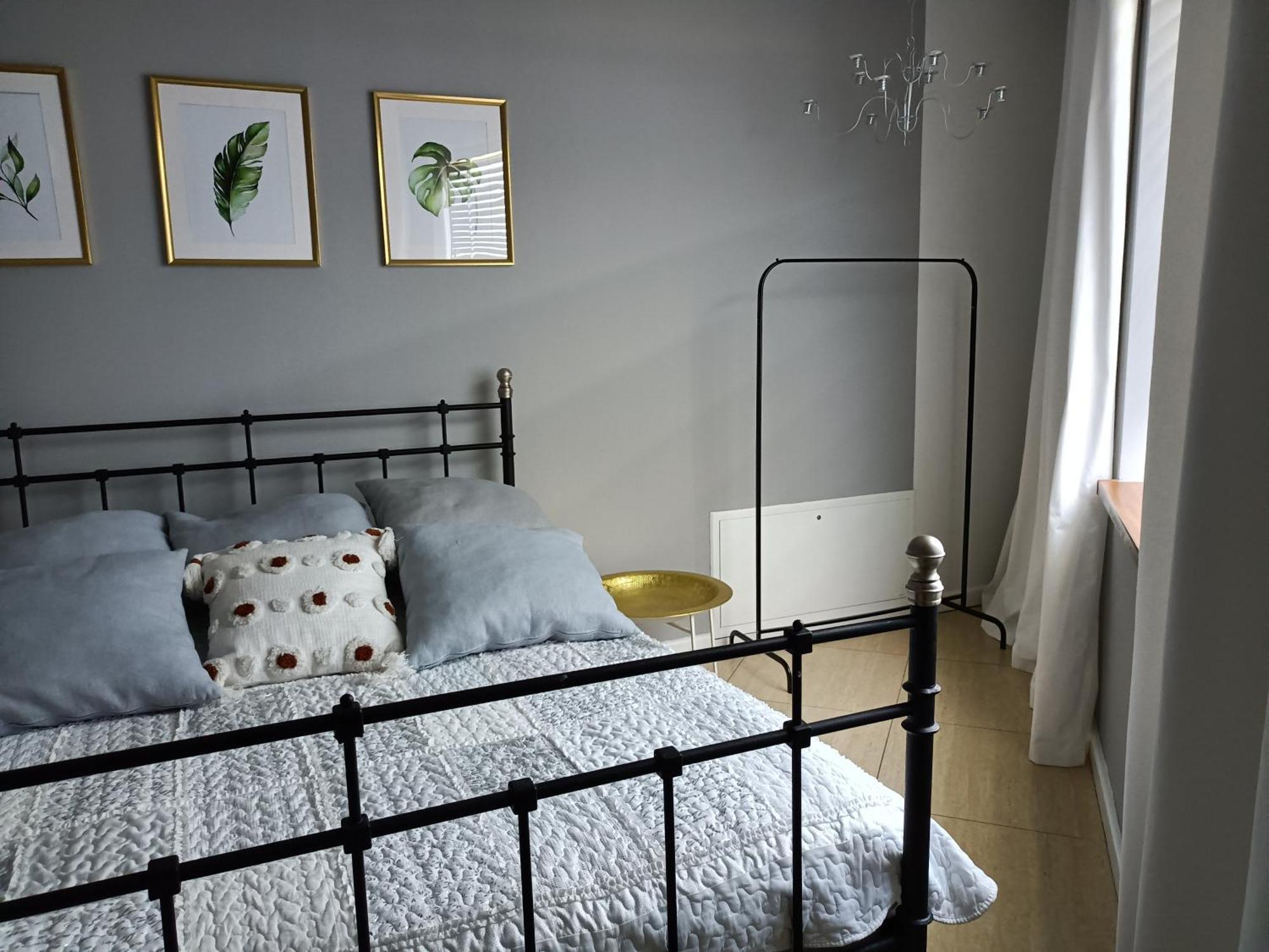 Zajazd W Biskupinie Exteriér fotografie
